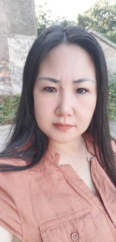 乖乖一女的第一张照片--驻马店相亲服务中心