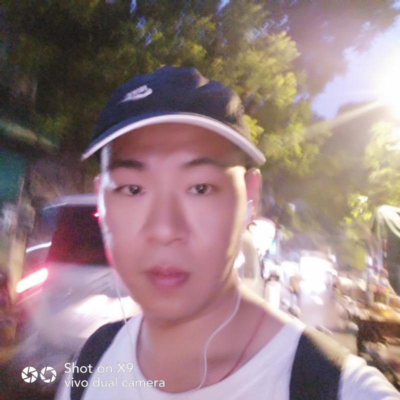 心跳男孩的第一张照片--驻马店相亲服务中心