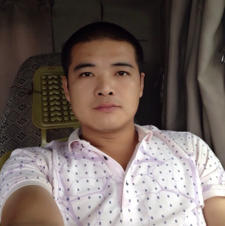 逍遥驾车人的第一张照片--驻马店相亲服务中心