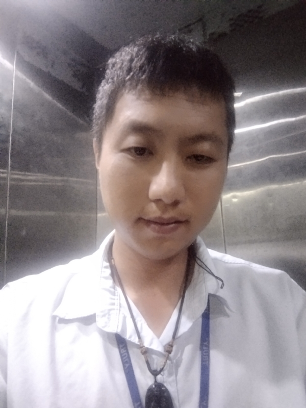 黄伟杰的第一张照片--驻马店相亲服务中心