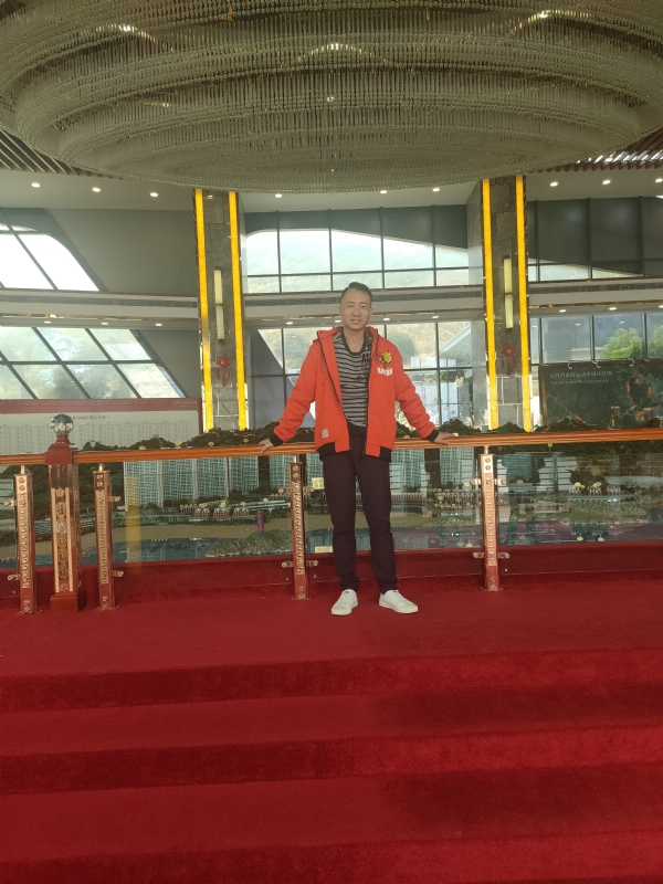 大飞的第一张照片--驻马店相亲服务中心