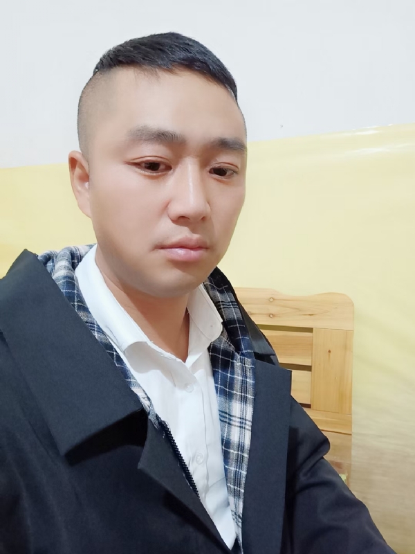 小天的第一张照片--驻马店相亲服务中心