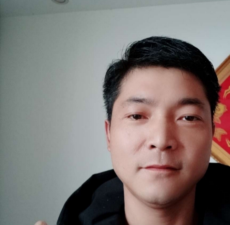 郝运的第一张照片--驻马店相亲服务中心