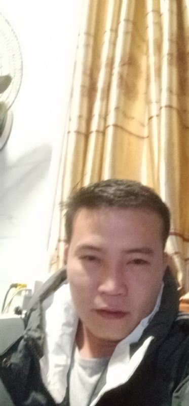 一个人的烟火的第一张照片--驻马店相亲服务中心