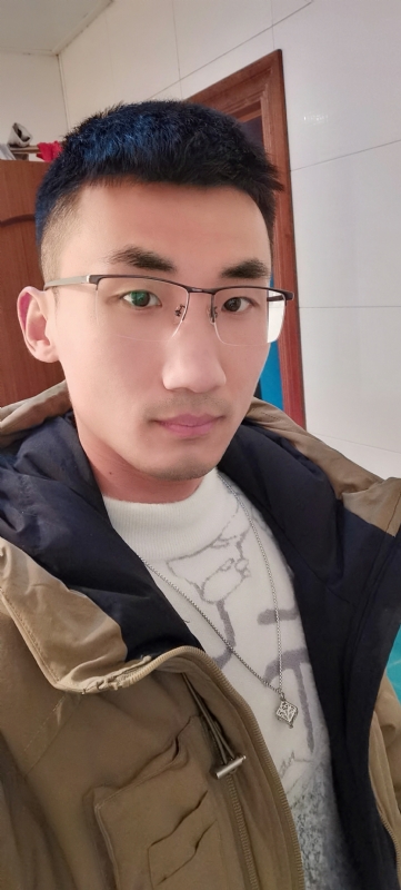 闯红灯吐泡泡的第二张照片--驻马店相亲服务中心