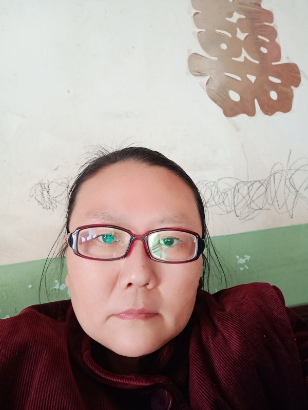 苦乐的第三张照片--驻马店相亲服务中心