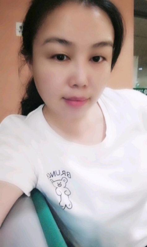 淡淡的云的第四张照片--驻马店相亲服务中心