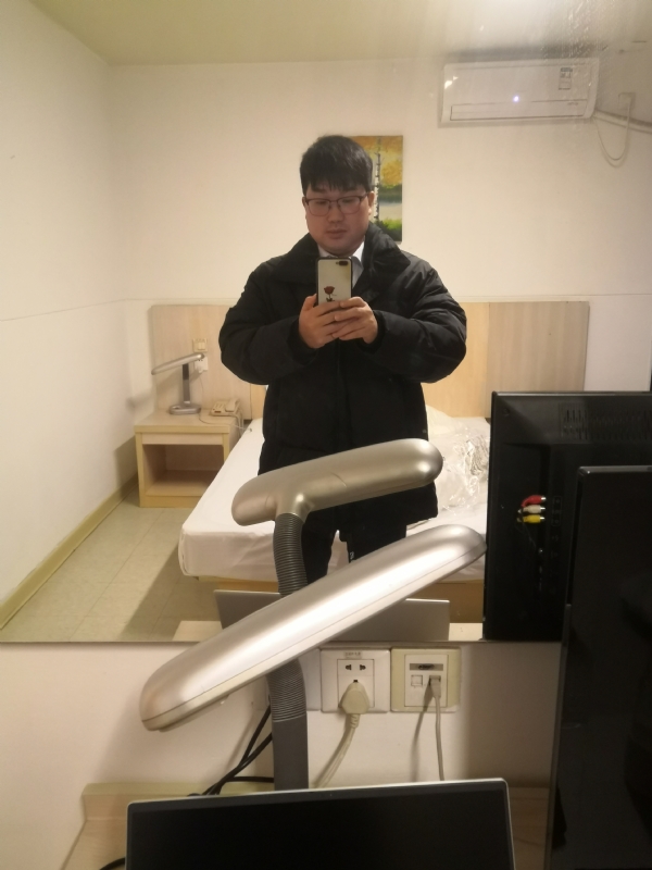 胡先生的第二张照片--驻马店相亲服务中心