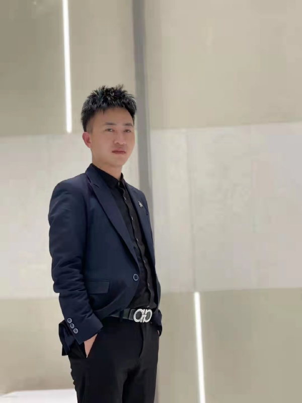 宋定鸿的第一张照片--驻马店相亲服务中心