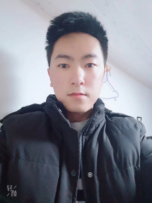 儒雅的玉龙兄的第一张照片--驻马店相亲服务中心