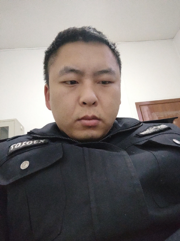 好纠结的第一张照片--驻马店相亲服务中心