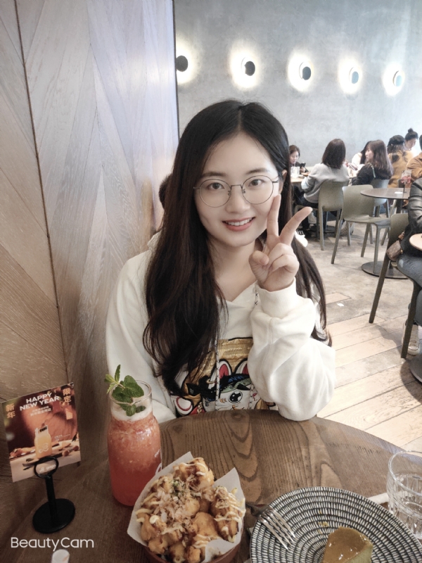 皮卡小姐的第一张照片--驻马店相亲服务中心