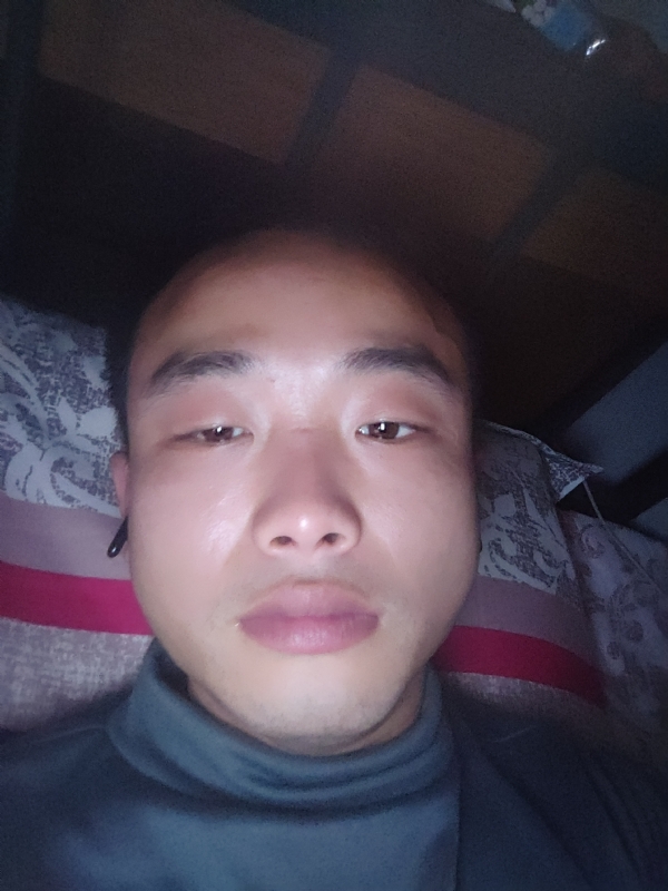 偏爱的第一张照片--驻马店相亲服务中心