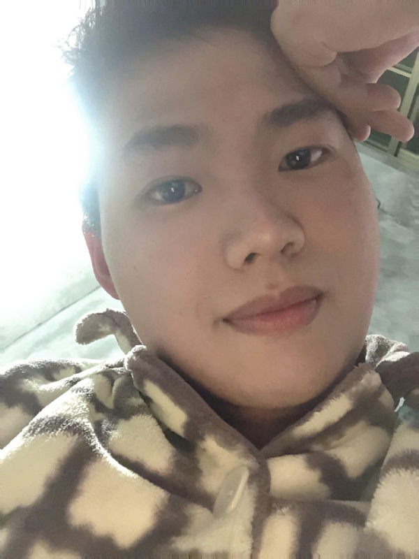 她的第四张照片--驻马店相亲服务中心