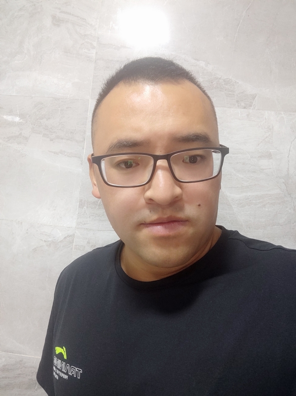 只愿得一人心的第三张照片--驻马店相亲服务中心