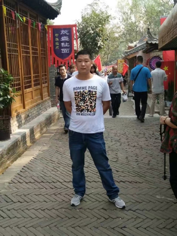 奥沙利龙的第二张照片--驻马店相亲服务中心