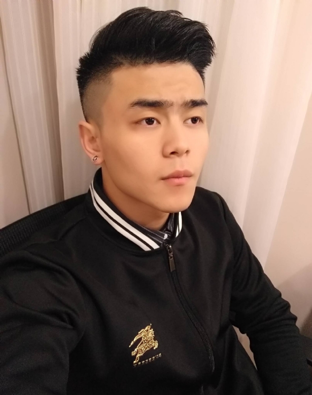 随缘的第一张照片--驻马店相亲服务中心