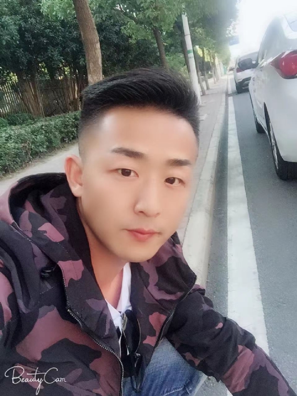 归心的第二张照片--驻马店相亲服务中心