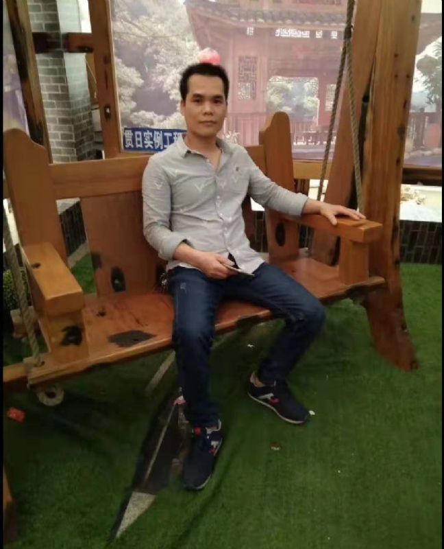 无聊人的第一张照片--驻马店相亲服务中心