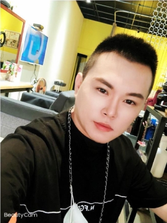 lucky的第一张照片--驻马店相亲服务中心