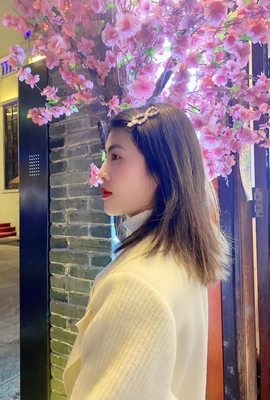 大眼妹的第一张照片--驻马店相亲服务中心