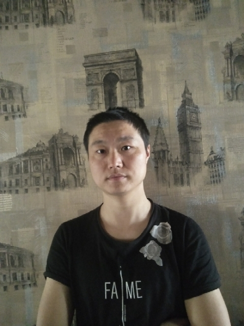 千纸鹤的第一张照片--驻马店相亲服务中心