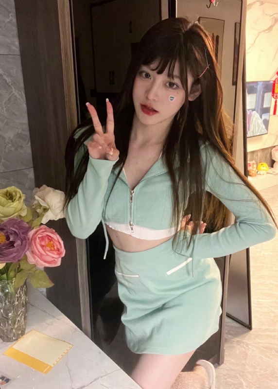 丹Dan的第一张照片--驻马店相亲服务中心