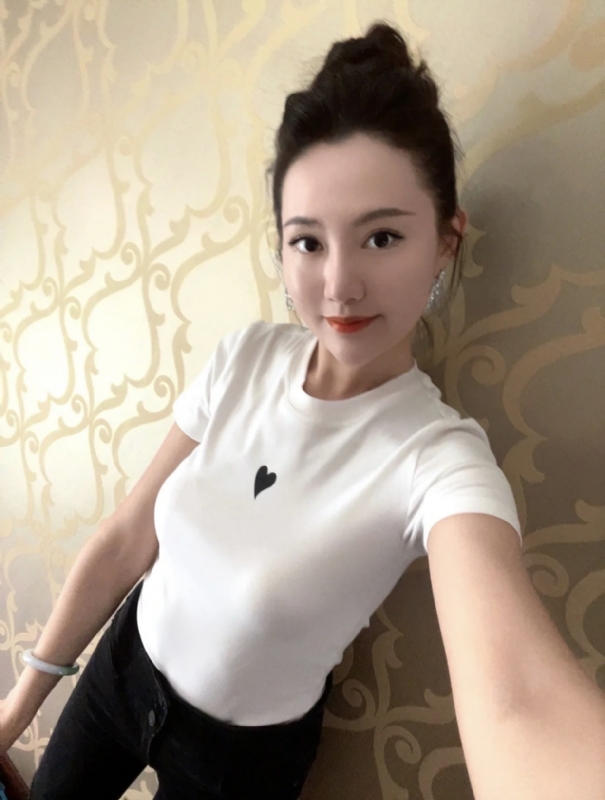 雨熙的第一张照片--驻马店相亲服务中心