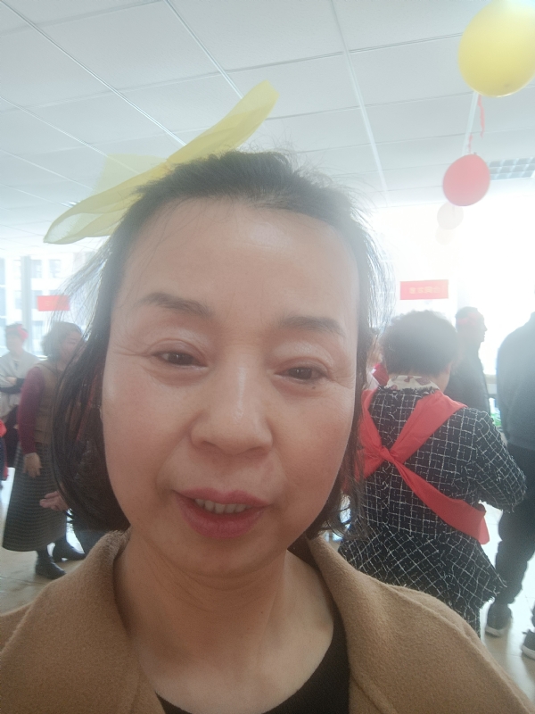 晨曦的第一张照片--驻马店相亲服务中心