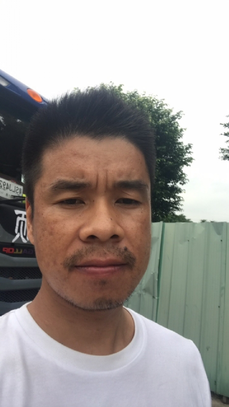 奔跑的蜗牛的第一张照片--驻马店相亲服务中心