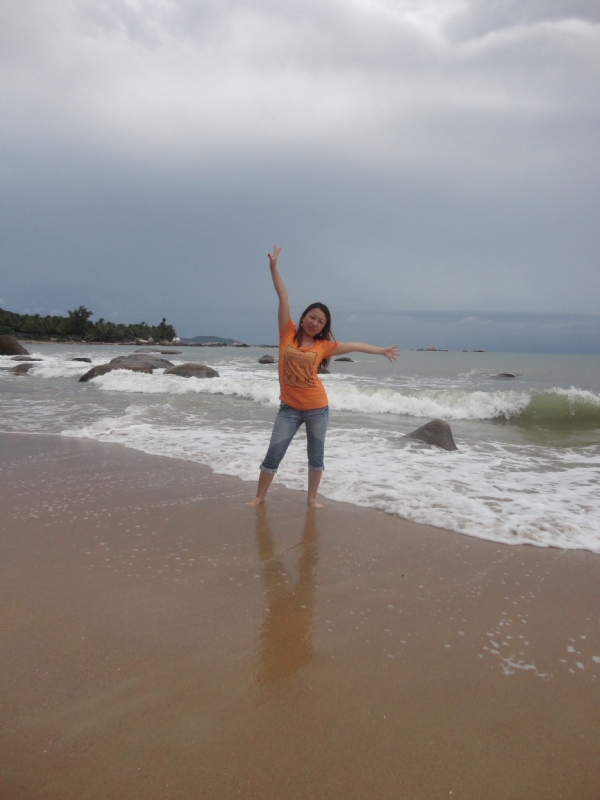 蓝色的天空的第一张照片--驻马店相亲服务中心