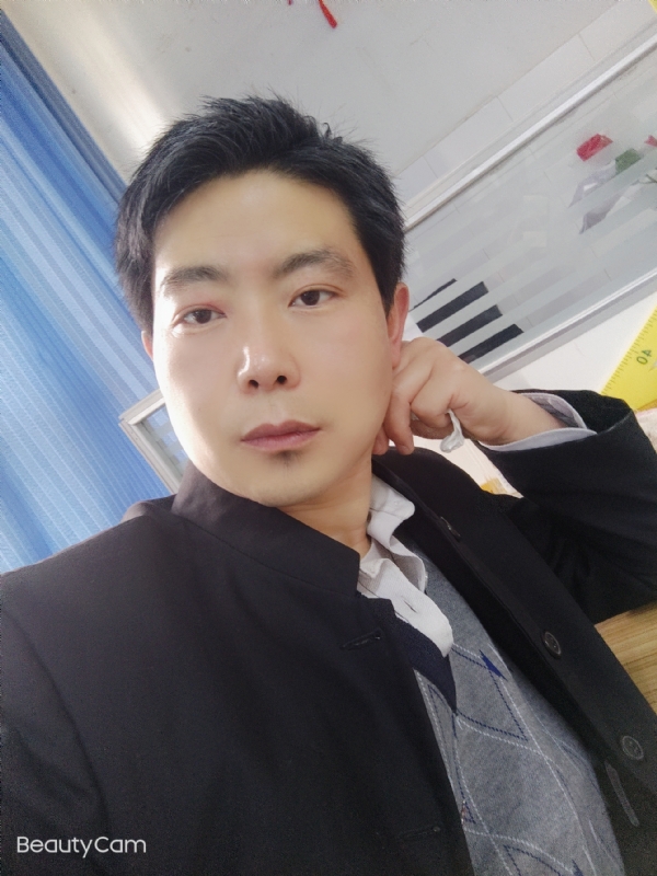 铜豌豆的第一张照片--驻马店相亲服务中心