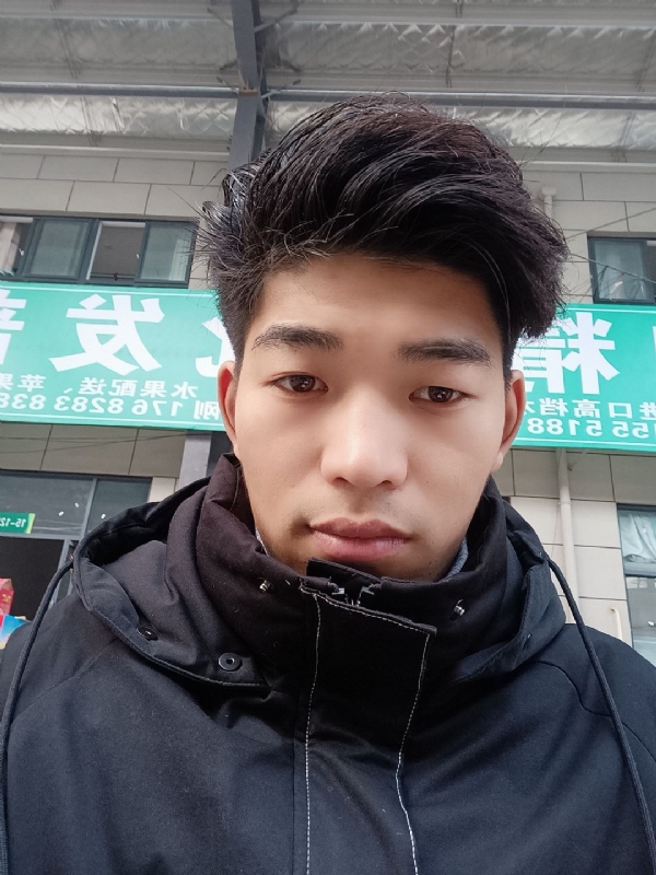 AA的第二张照片--驻马店相亲服务中心