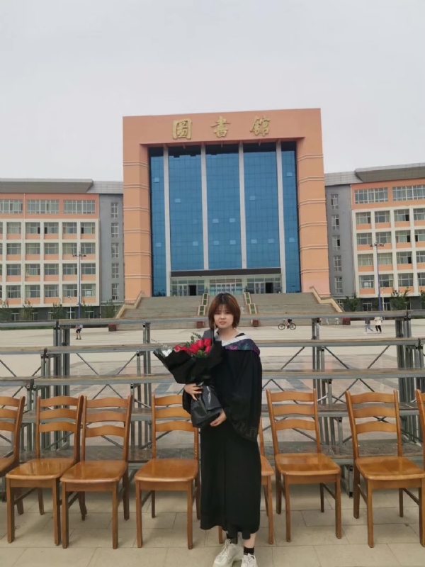 铁锤妹妹的第一张照片--驻马店相亲服务中心