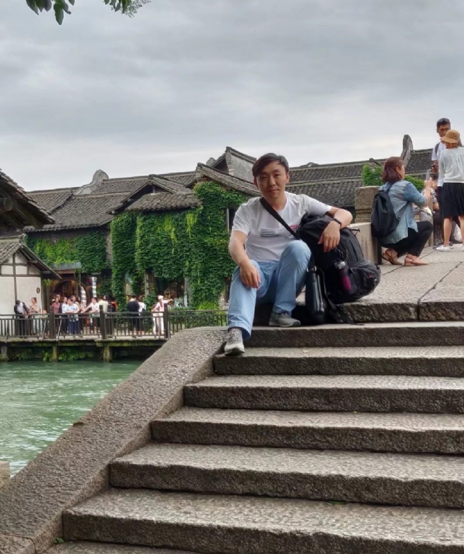 孤星夜雨的第二张照片--驻马店相亲服务中心