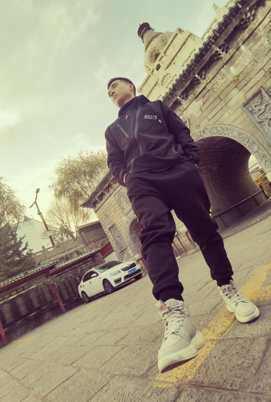 相会的第一张照片--驻马店相亲服务中心