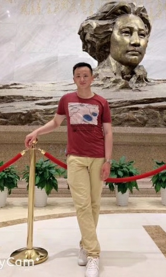 星星醉入梦里的第一张照片--驻马店相亲服务中心