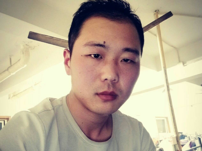 听听那冷雨的第二张照片--驻马店相亲服务中心