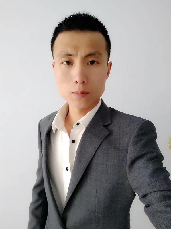 小军的第一张照片--驻马店相亲服务中心