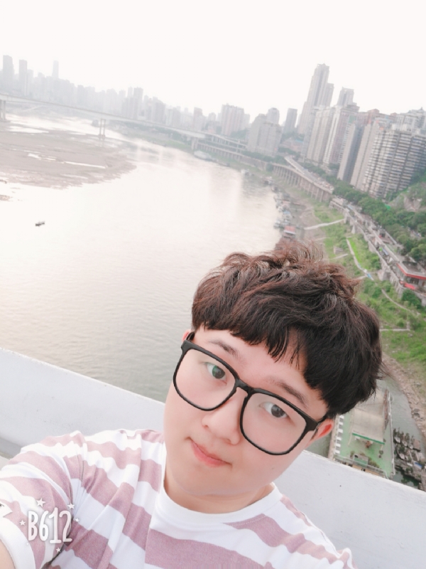 白夜行中人的第一张照片--驻马店相亲服务中心