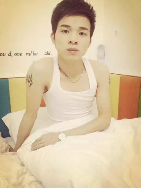 风雨同舟的第一张照片--驻马店相亲服务中心