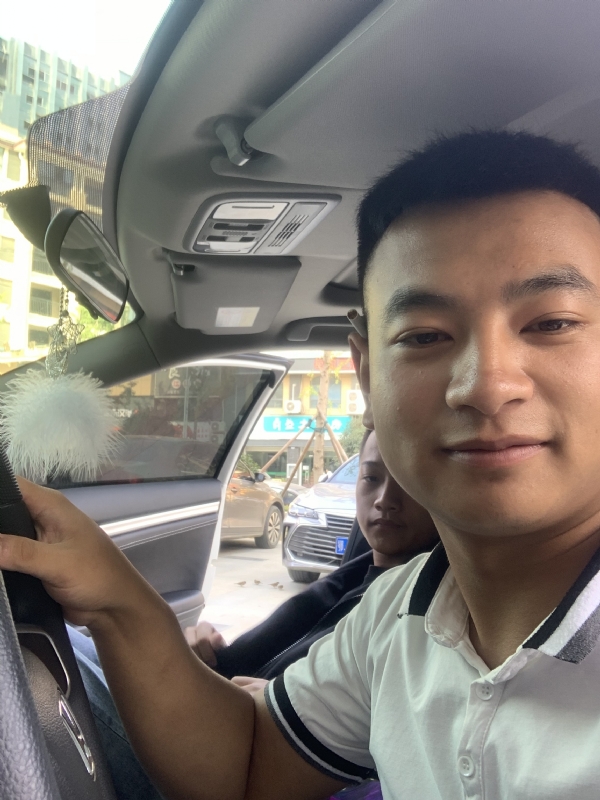 古有风琴的第三张照片--驻马店相亲服务中心