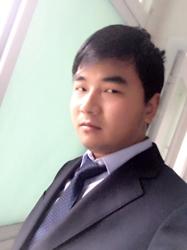 殷勤的王子的第一张照片--驻马店相亲服务中心