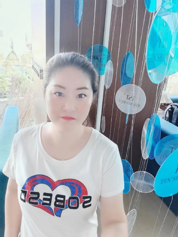 巷子里的童年的第一张照片--驻马店相亲服务中心