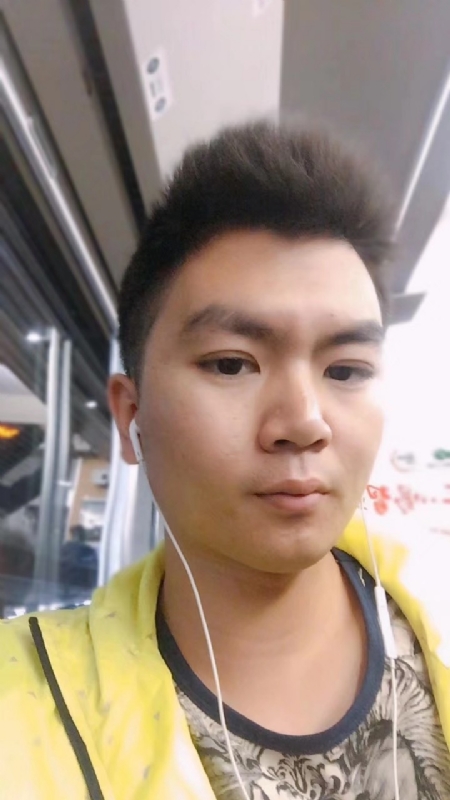 瑞泽的第一张照片--驻马店相亲服务中心