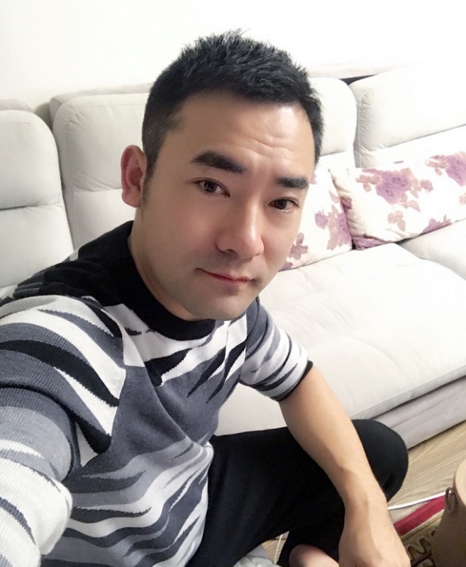 随风的第一张照片--驻马店相亲服务中心