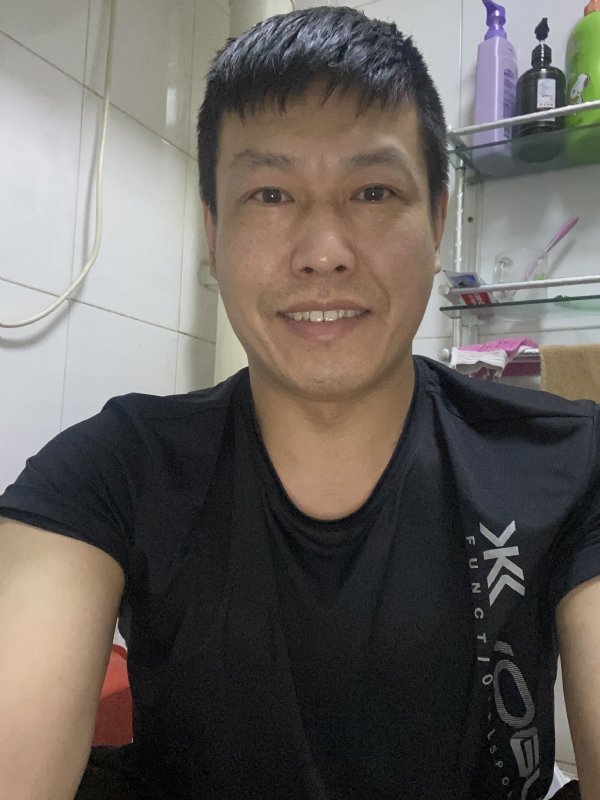 王先生的第一张照片--驻马店相亲服务中心