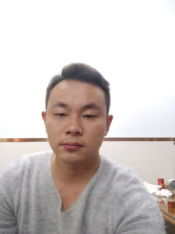 小冷的第一张照片--驻马店相亲服务中心