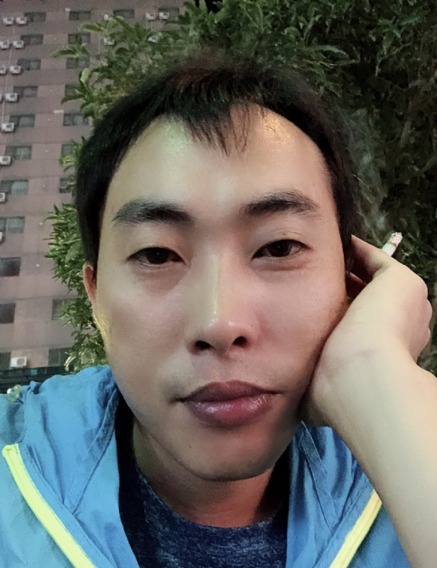 一直在路上的第一张照片--驻马店相亲服务中心