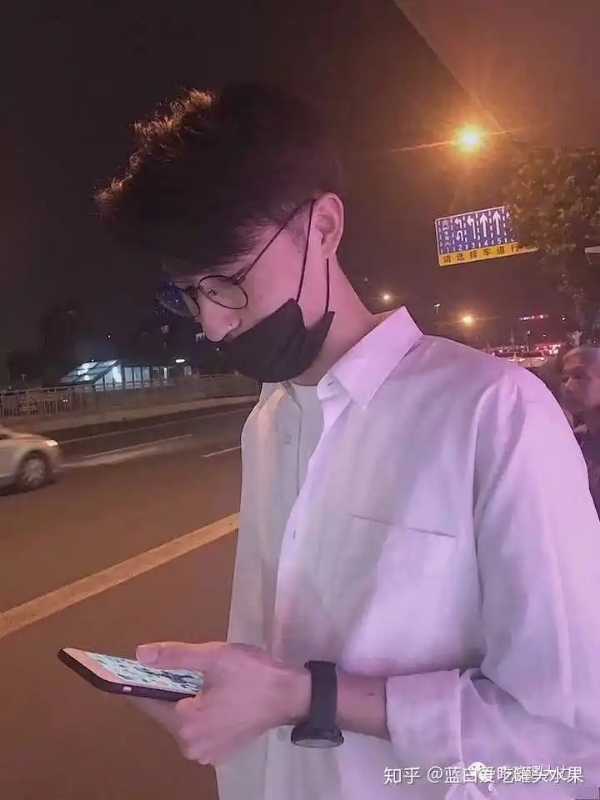 情圣的第一张照片--驻马店相亲服务中心